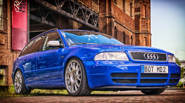 modré Audi